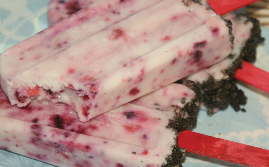 Greek Yo Berry Pops